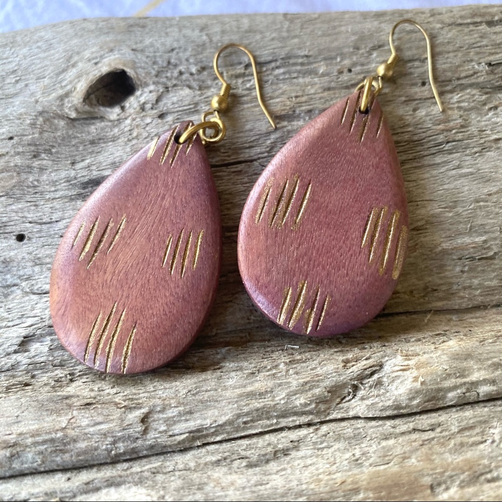 Burgundy + gold light weight teardrop earrings